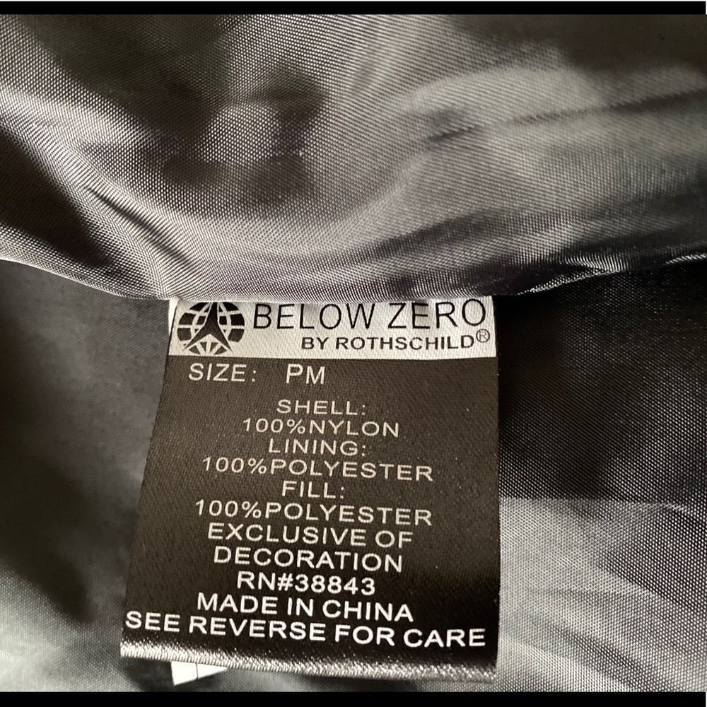 ❄️ SALE❄️ Hot Pink Purple Quilted Zip Up Vest Med - Picture 6 of 7